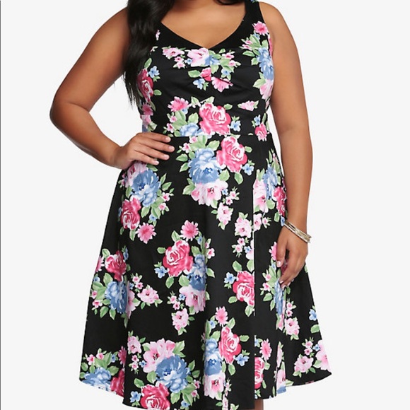 torrid Dresses & Skirts - Torrid Floral Swing Dress